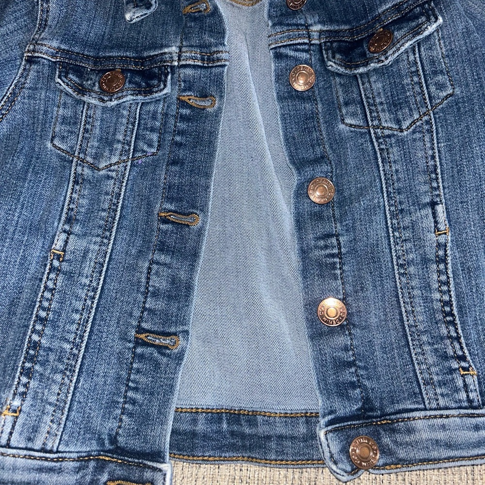 Denim&Co Classic Blue Jean Jacket for Kids - Picture 3 of 6